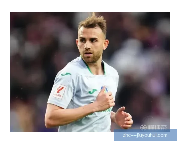 克尔斯托维奇在莱切锋线展现强大冲击力助球队攻城拔寨