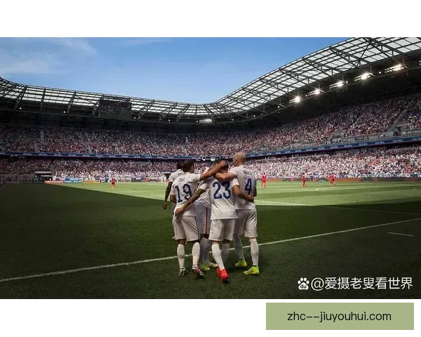 皇家马德里正式宣布姆巴佩加盟身披9号球衣亮相伯纳乌 皇家马德里正式宣布姆巴佩加盟身披9号球衣亮相伯纳乌